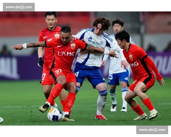 津连对决风云再起泰达迎战阿尔滨焦点之夜中超赛场激情碰撞谁主沉浮